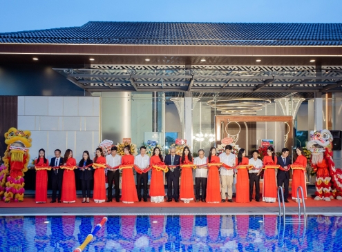 Khai trương Laurel Club